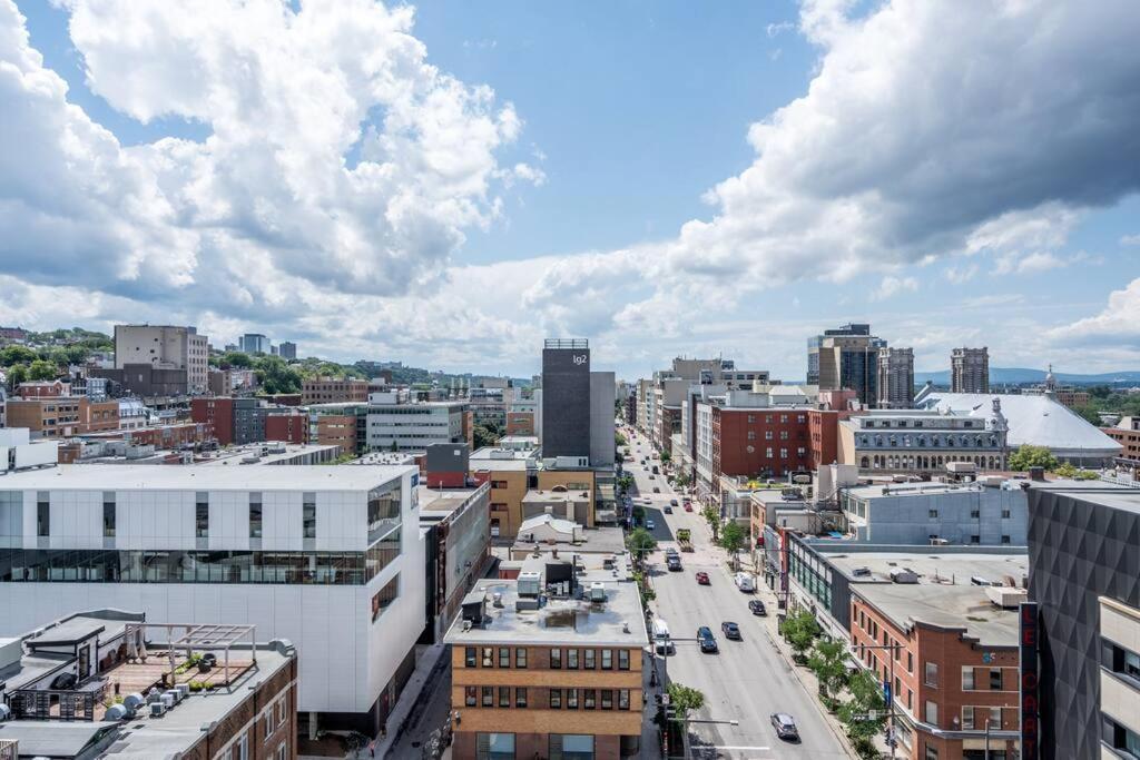 Initial / Cinema +Parking / Centre-Ville De Quebec Exterior photo